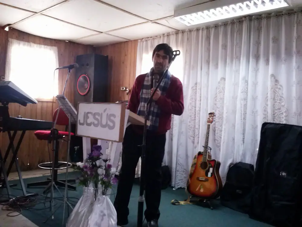 Pastor Victor
