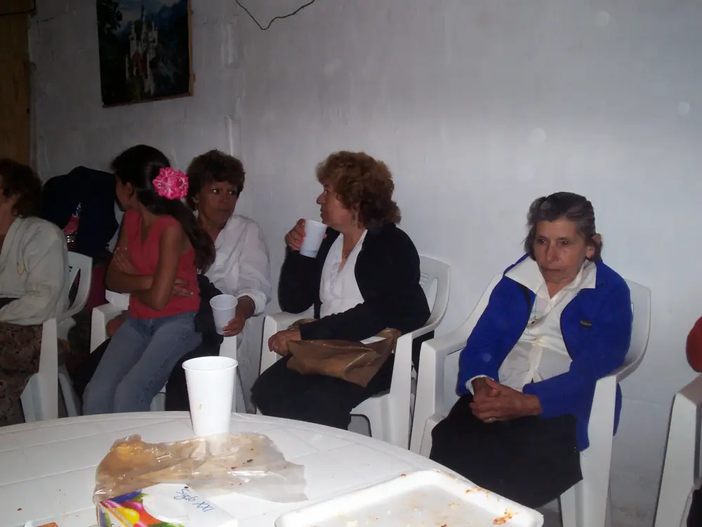 Hermana María Lista y otras hermanas